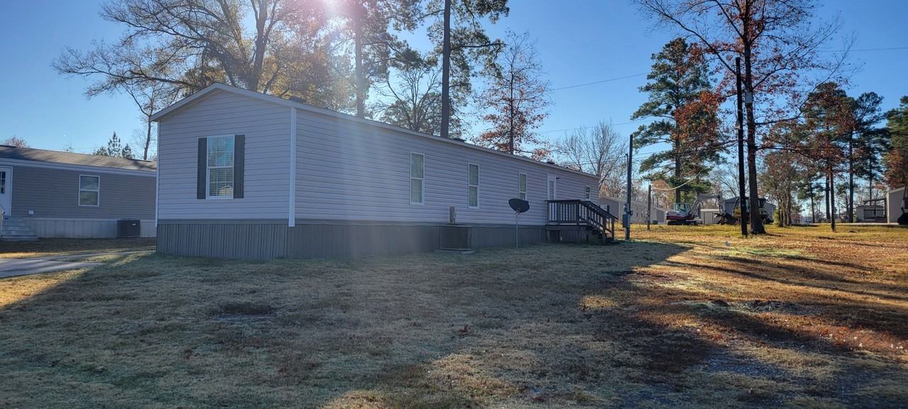 103 Wallace Dr Lot 103 - Photo 2 of 15
