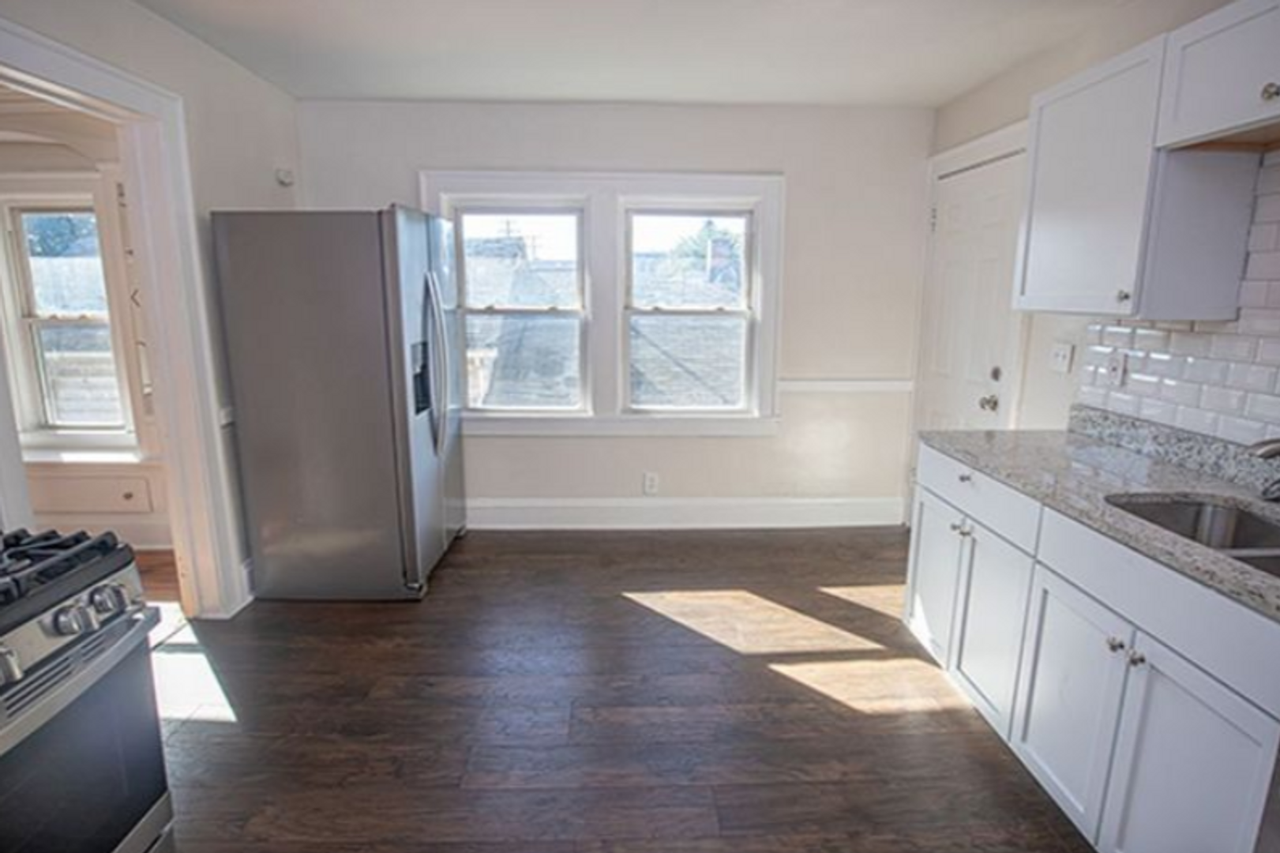 1808 Buhrer Avenue - Photo 3 of 19