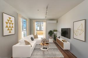 featured image of 2728 Oregon St