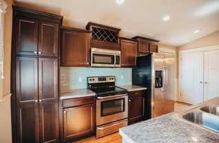 Walnut 1040 - Photo 1 of 1