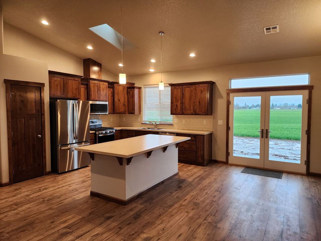 29654da - Photo 3 of 26