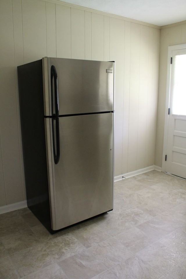 210 Cochran Rd - Photo 5 of 12