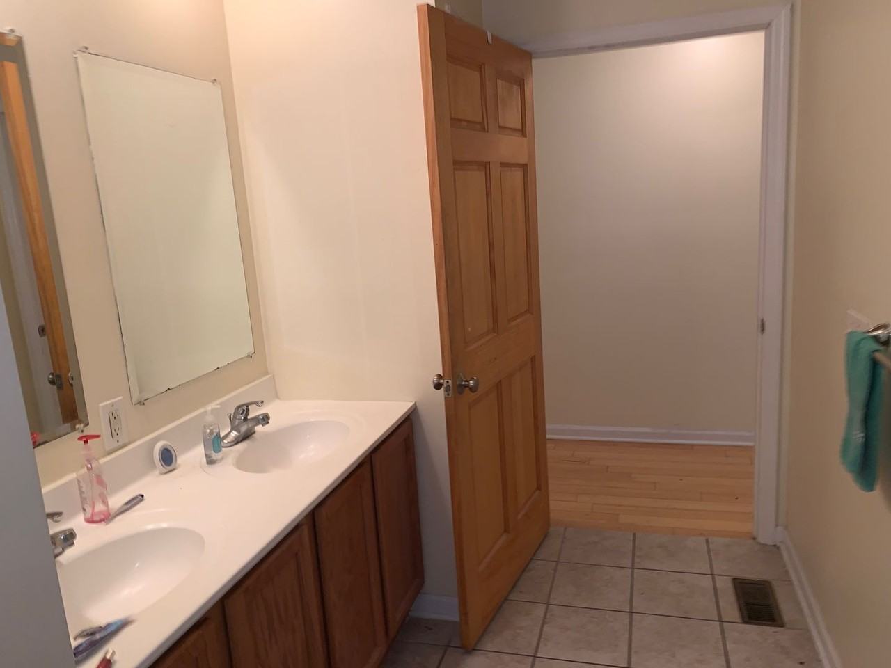 1524 N 17th - Photo 5 of 50