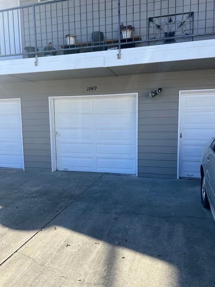 4257-1t - 1839, 1841, 1843, 1845, 1847, 1849, 1851, 1853, 1855, 1857 Medart Lane - Photo 2 of 7