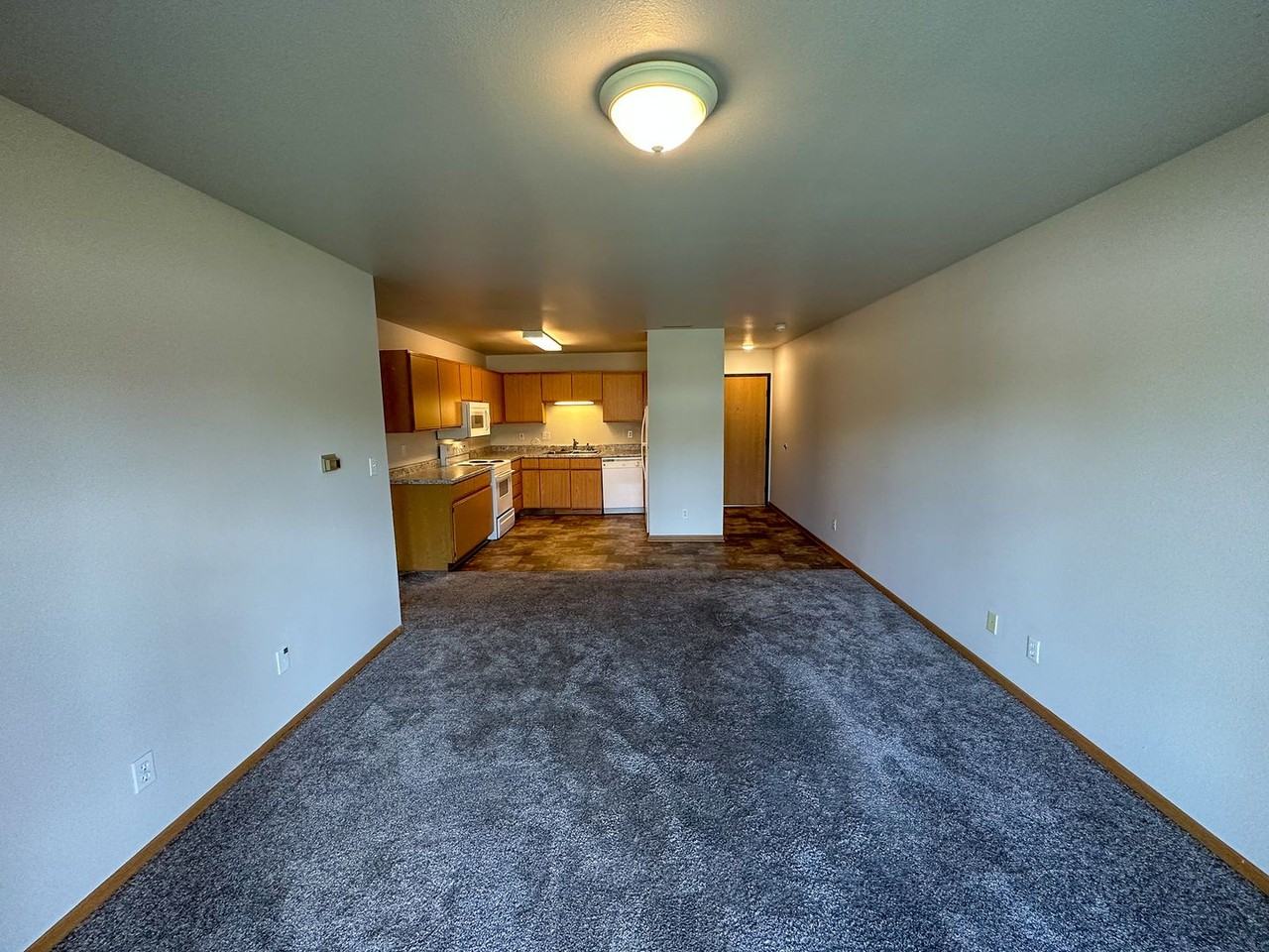 3406 Orion Dr - Photo 7 of 28