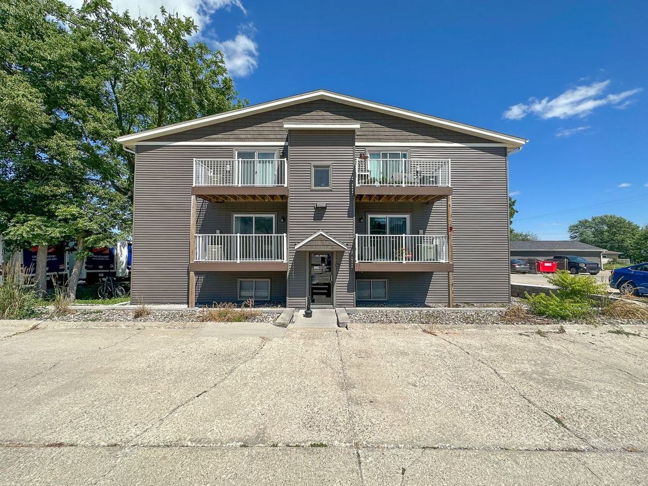 126 Beedle - Photo 2 of 35