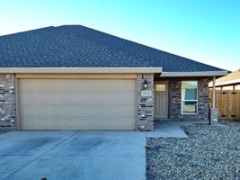 featured image of 5509 Kemper St #B
