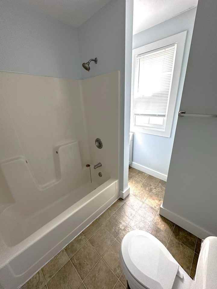 12-14 Saint Louis St - Photo 5 of 32