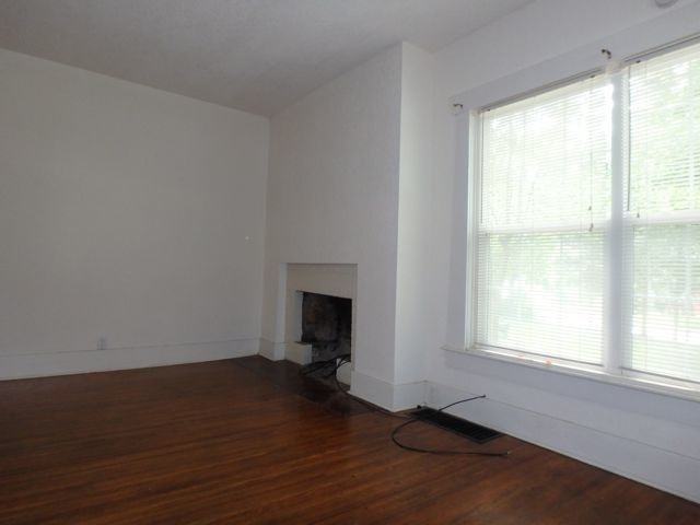 1507 Wilson Ave. - Photo 2 of 23