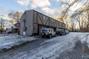 featured image of 713 N Ann St