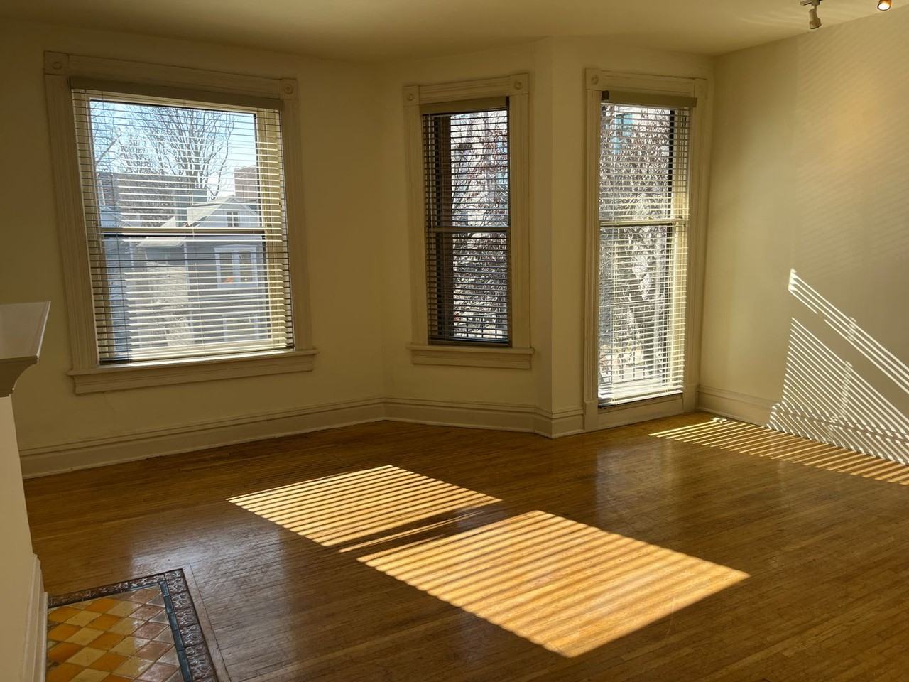 2430 Apartments 2430 E 1st Ave, Columbus, OH 43201 Zumper