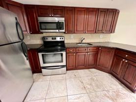 1723 Fontain St - Photo 1 of 1