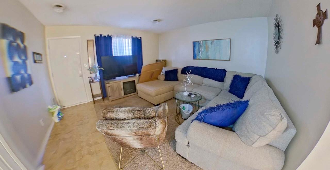 817 Allison - Photo 2 of 8