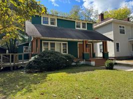 featured image of 605 Hammond Street