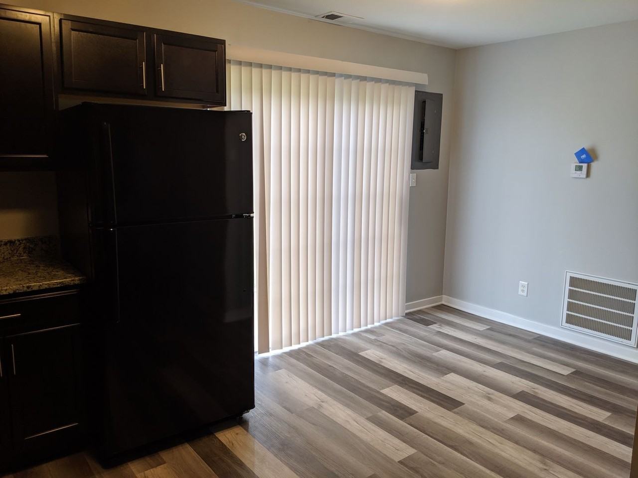 1036 Regent Drive - Photo 3 of 17