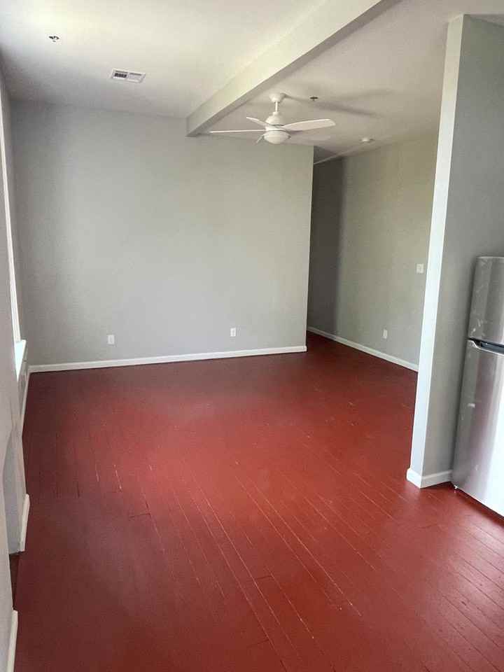 2103-05 Baronne Street #1C - Photo 2 of 6