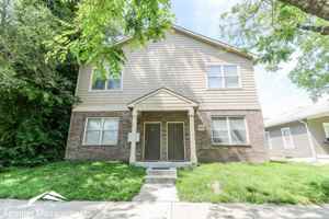 featured image of 1222 Bertrand St