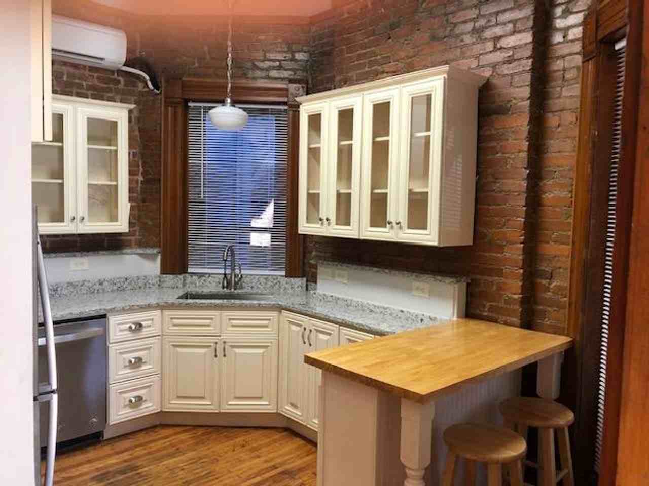 GHP 11-109 W Ormsby - Photo 6 of 21