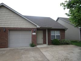 featured image of 605 Glenstone Dr