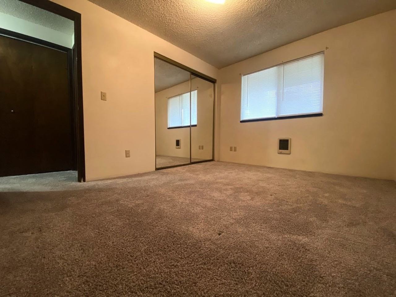 Ash St. Duplex - Photo 3 of 11