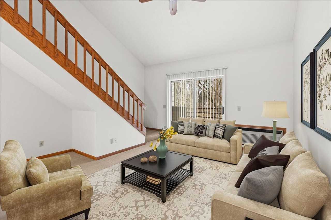 Wilshire Manor Associates, LLP - Photo 3 of 6