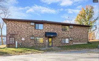 featured image of 2437 Petsel Place