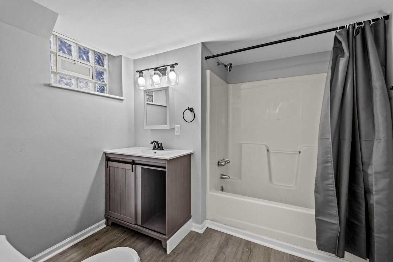 506 Berwin Avenue Apartments 506 Berwin Ave, Pittsburgh, PA 15226