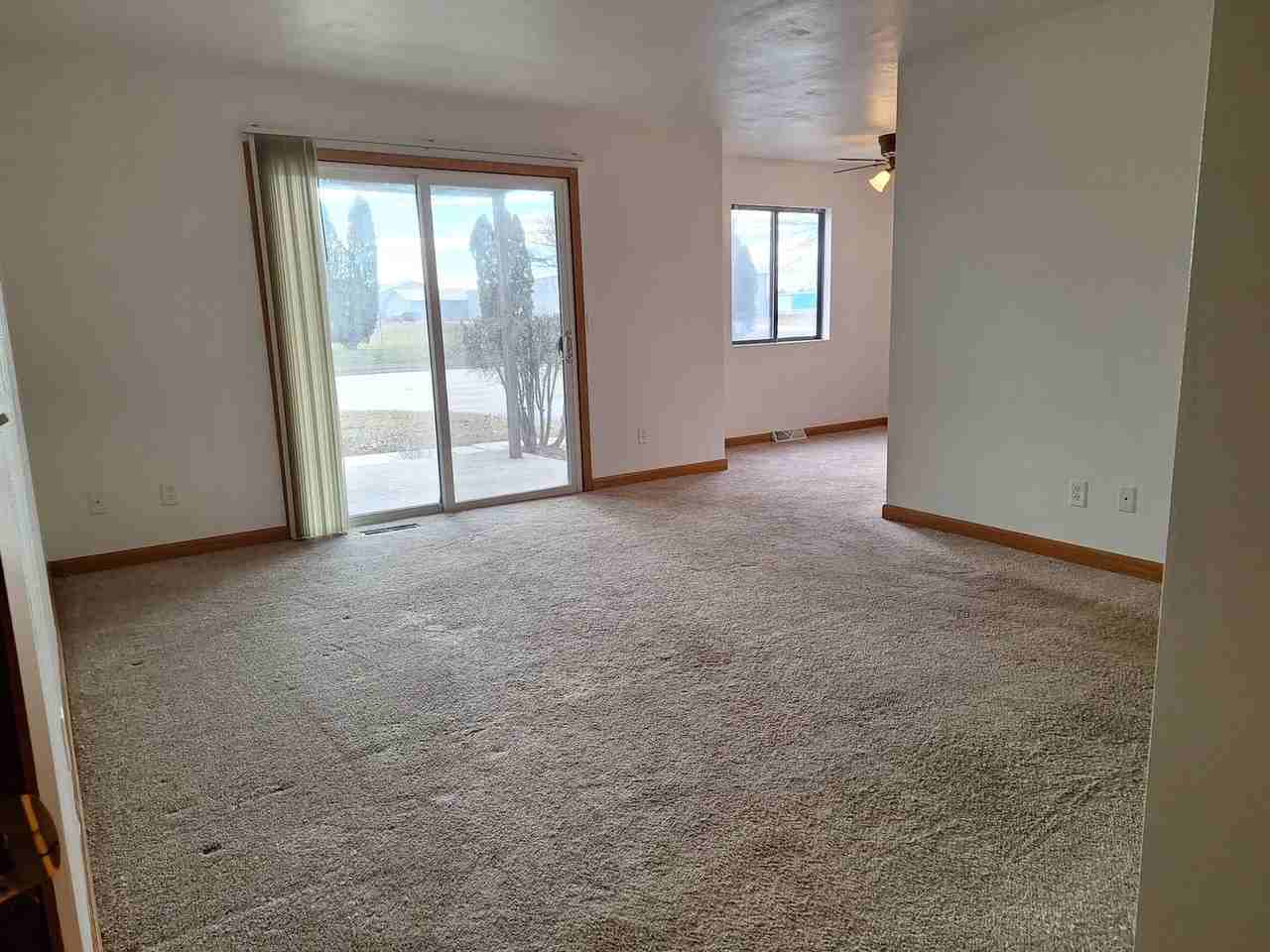 808 W 20th Ave. - Photo 3 of 25