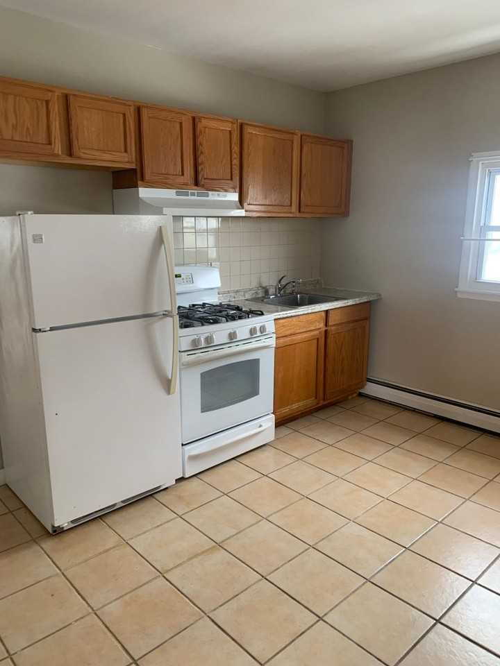 52 Alden St. Apartments 52 Alden St, Fall River, MA 02723 Zumper