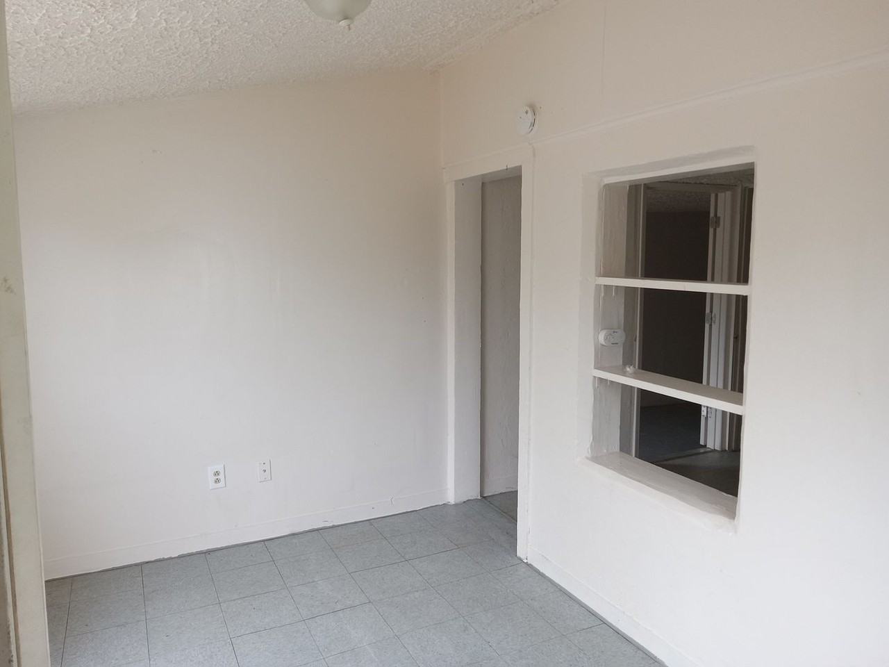 58 S. Pine St - Photo 2 of 12