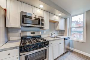 featured image of 744 Proctor Way