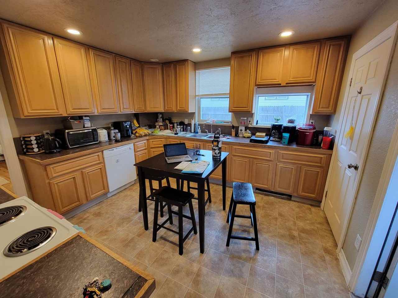 1130 13th Street - Photo 7 of 28