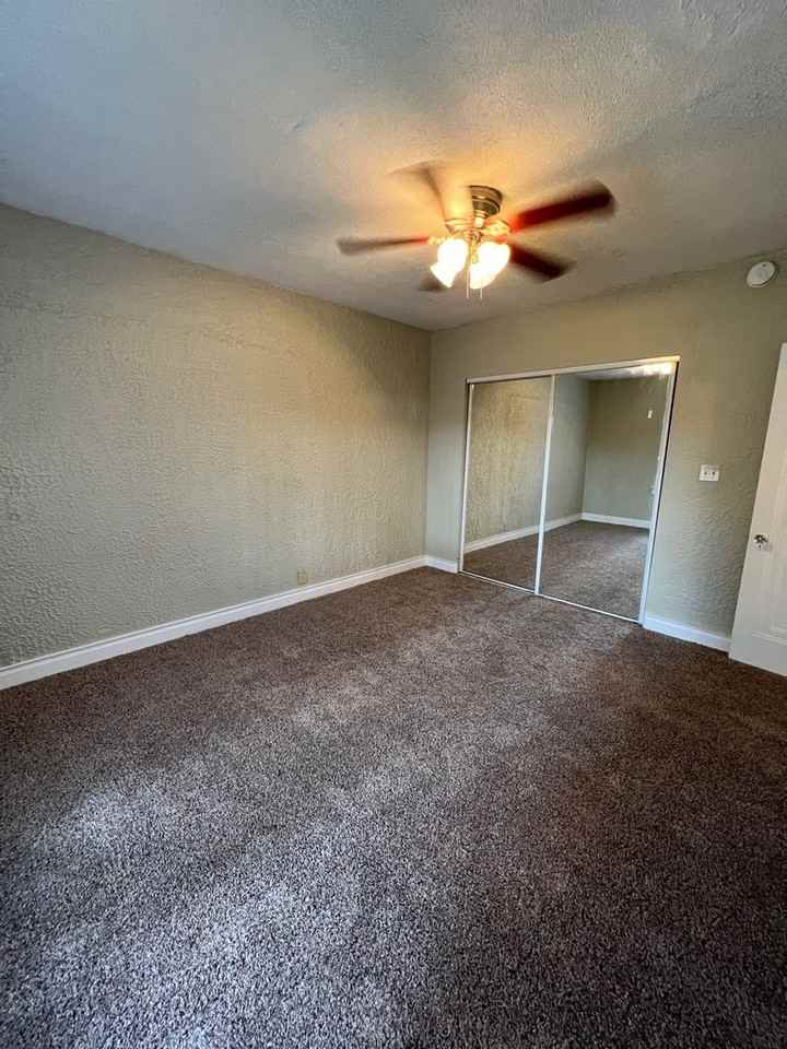 Parchment Manor (Brickstone River View Management LLC) - Photo 5 of 12