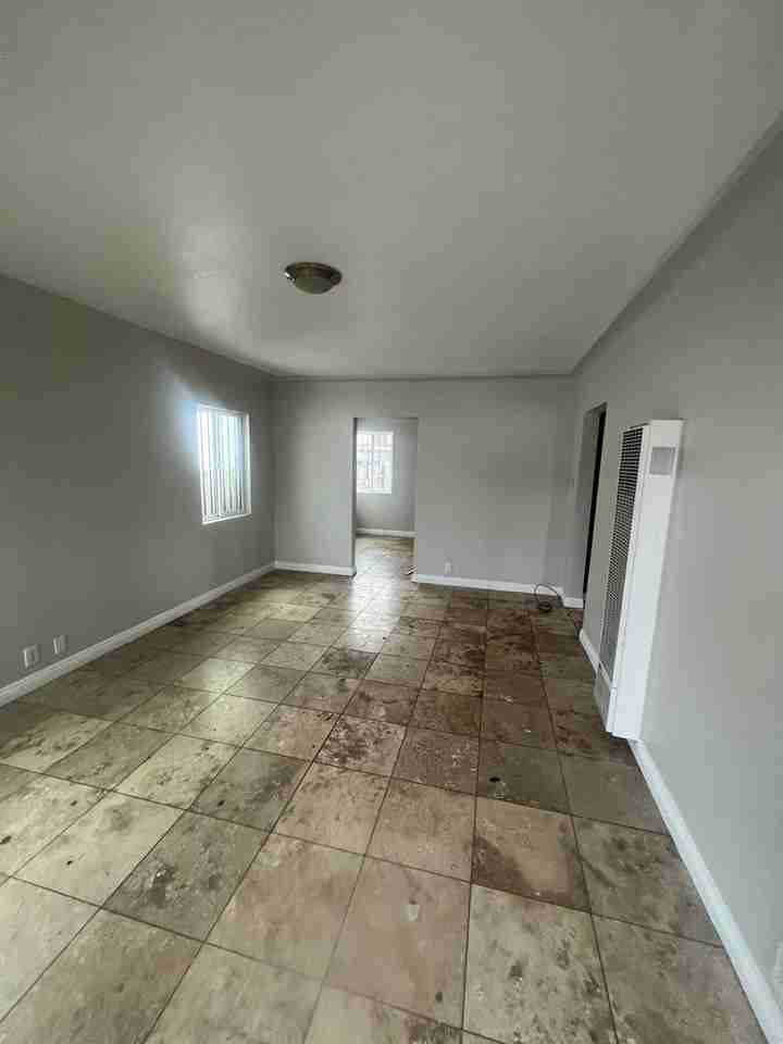 Colden - Photo 2 of 12