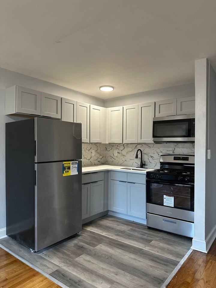 Grove Gardens (NP Forest LLC) - Photo 2 of 7