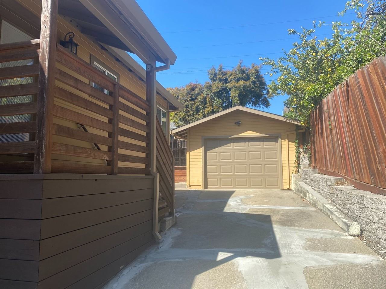 HOUSES-Vallejo - Photo 3 of 15