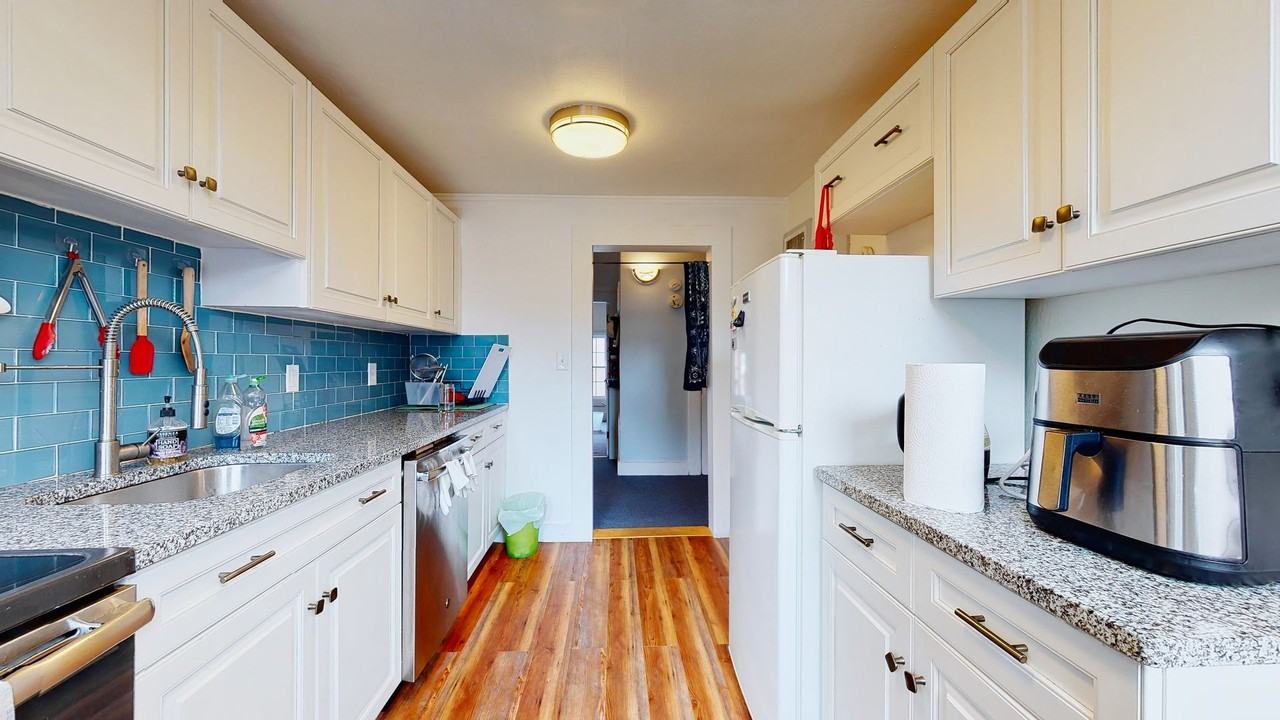 Well-situated Building at the Intersection of Downtown + East Rock! - Photo 4 of 50