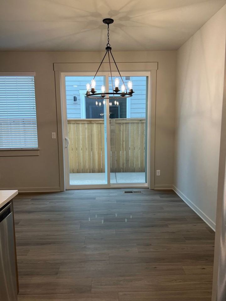 2542 Nw Spruce Cone Ln - Photo 5 of 16