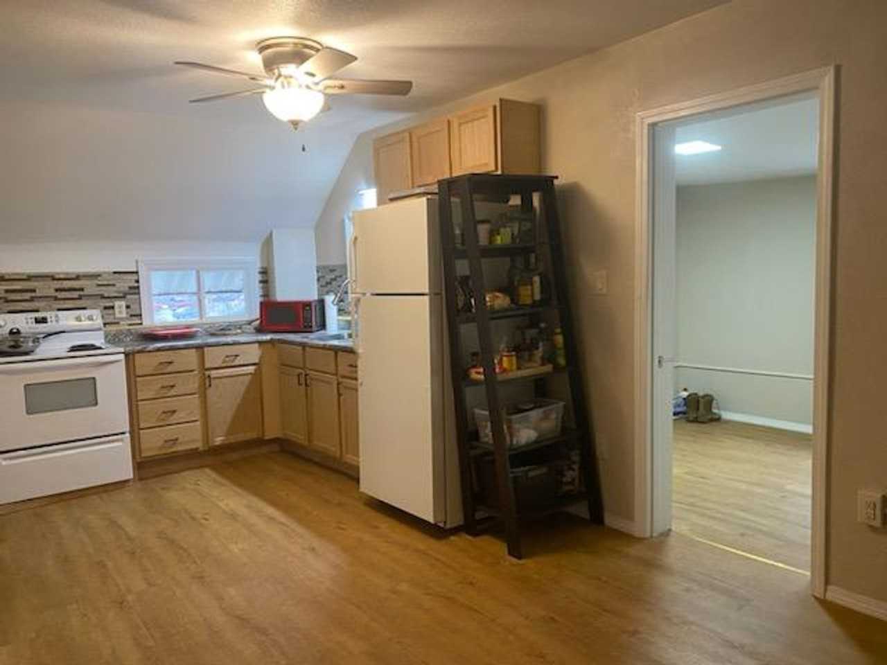 217 S 12th St - Photo 3 of 9