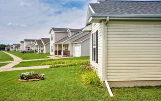 featured image of 2800 Brookwood Ln N