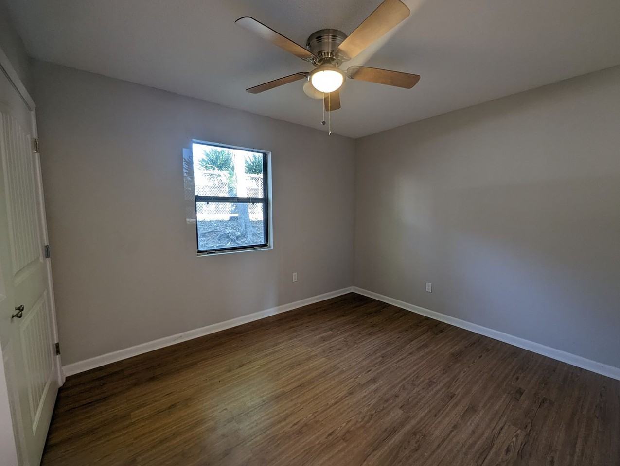 Twin Oaks - Photo 3 of 16