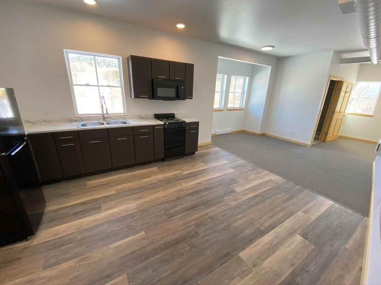 74 Jolina Ct #307 - Photo 6 of 10