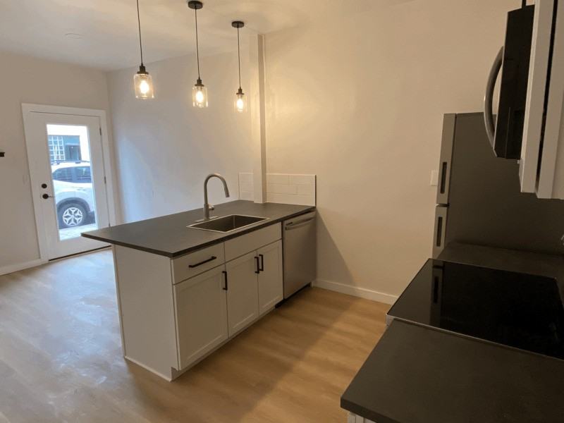 5140 Butler St #1 - Photo 3 of 21