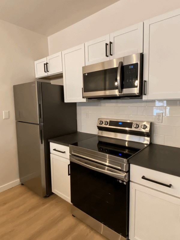 5140 Butler St #1 - Photo 5 of 21