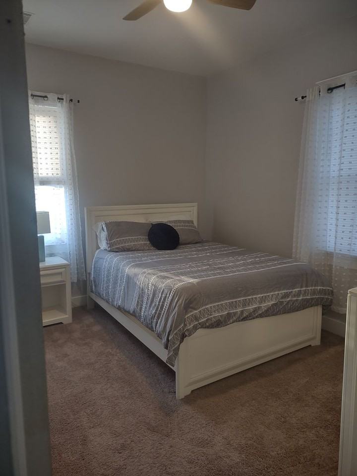 1113 Olympia Ave - Photo 7 of 26