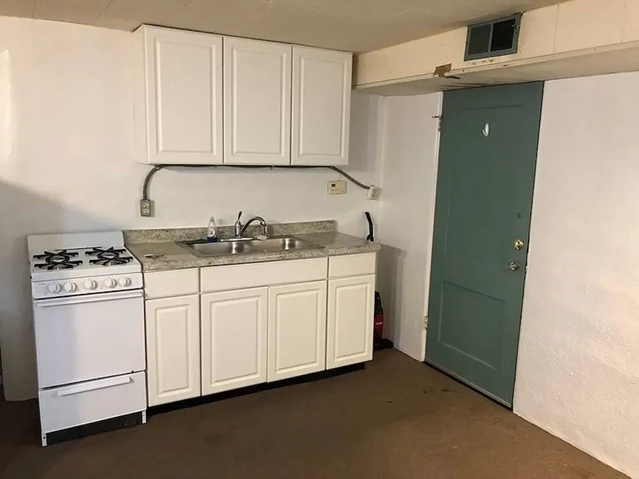 1304 N. Main St. - Photo 2 of 3