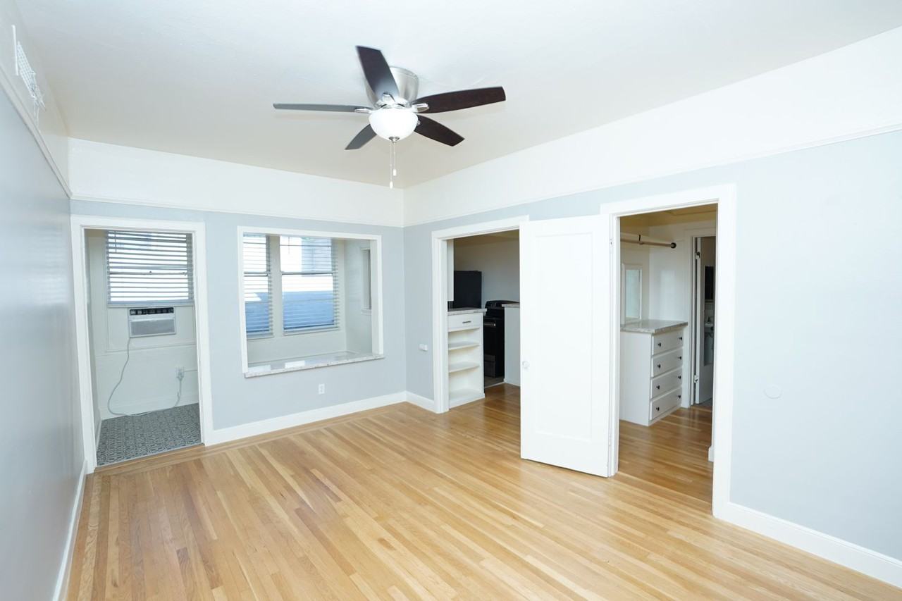 Corum Apartments - Photo 4 of 31