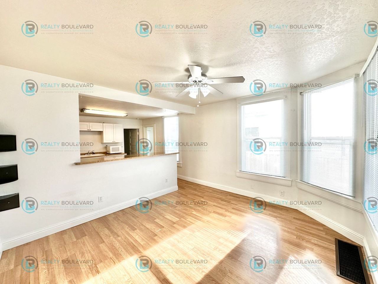 650 Elko - Photo 3 of 36