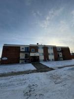 featured image of 734 11th St Ne
