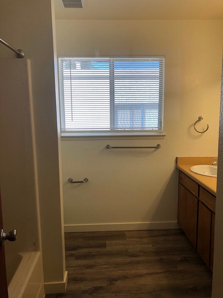 Hidden View - Photo 5 of 8